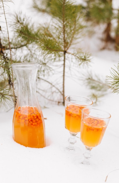 Nourriture magnifiquement servie dans un cadre naturel Frais et fraîchement préparé