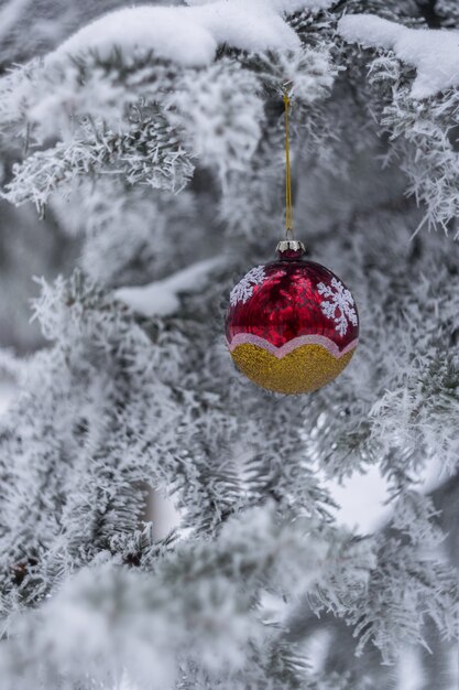 Nouvel an et fond de Noël, fairytaile de neige, vacances d'hiver