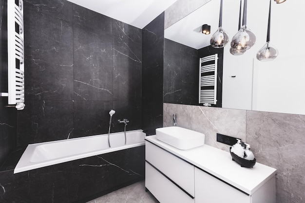 Nouvelle salle de bains de luxe moderne Design d'intérieur
