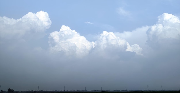 Un nuage dans le ciel