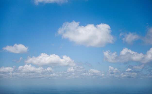 Un nuage dans le ciel