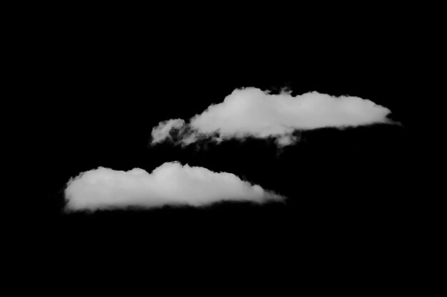 Photo nuage wtite dans un élément isolé de ciel noir