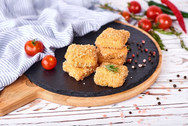 Nuggets de poulet croustillant frit