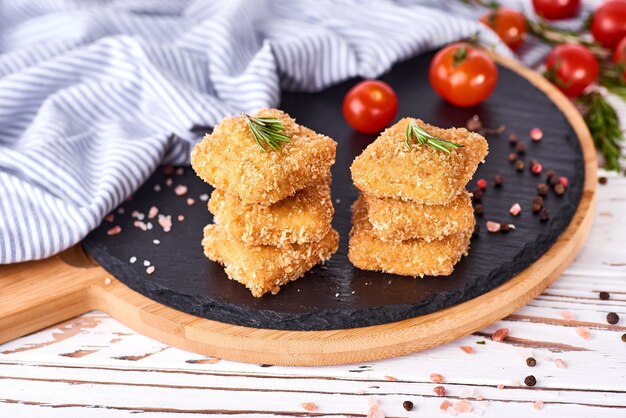 Nuggets de poulet croustillant frit