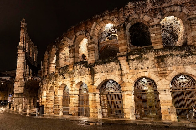 Nuit aux arènes de Vérone