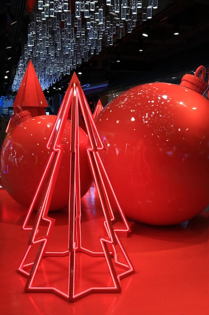 Photo objets de décoration de noël rouges