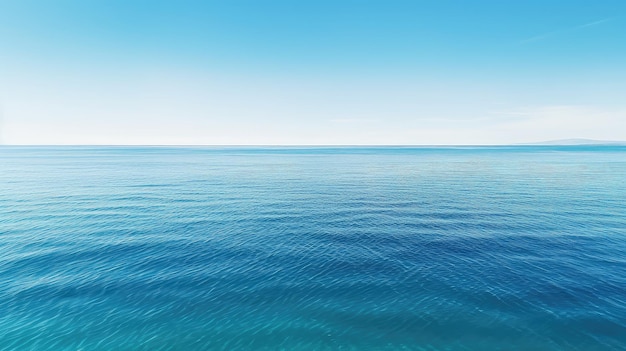 L'océan est une belle vue bleue du haut.