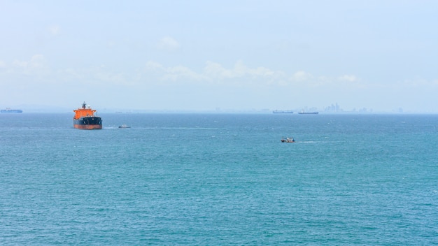 Océan tropical en Thaïlande