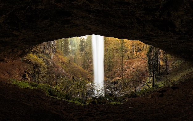 L'œil de la cascade