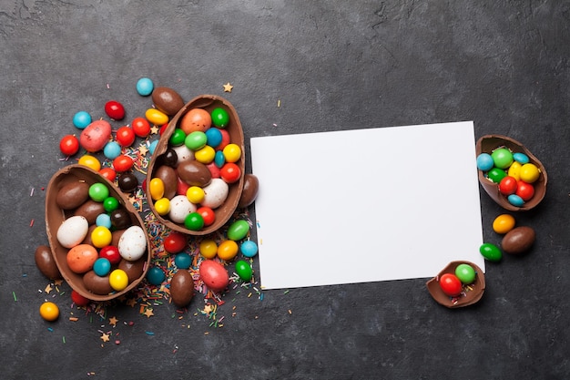 oeufs de Pâques au chocolat