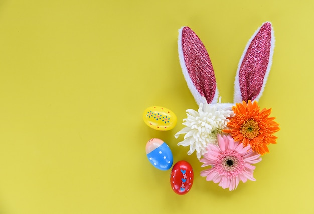 Oeufs de Pâques décoration fleur et lapin d&#39;oreille de lapin de Pâques