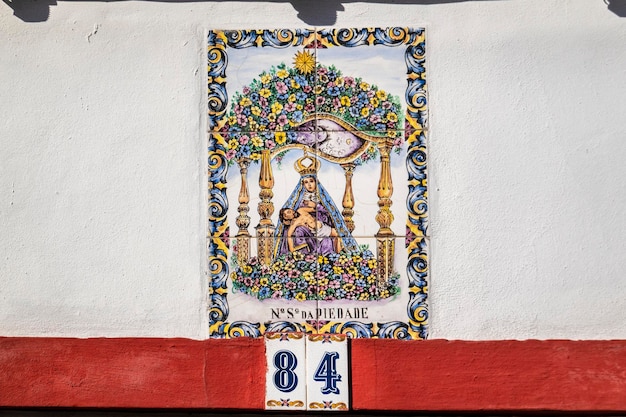 Oeuvre d'azulejo de la Vierge Marie