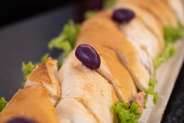 L'olive dans le sandwich - Ensemble mais seul