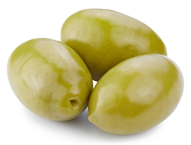 Olive isolé sur fond blanc. Chemin de détourage des fruits d'olive. Photo de studio macro d'olive