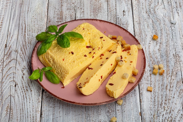 omelette vapeur aux légumes. vue de dessus