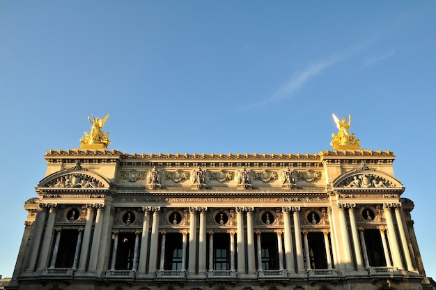 L'Opéra Garnier est une construction importante à Paris