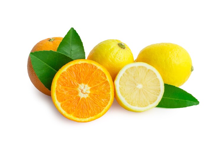 Photo orange et citron frais sur blanc