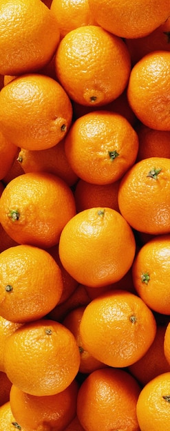 Des oranges fraîches en arrière-plan