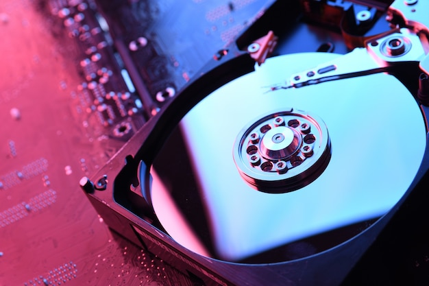 Photo ordinateur disques durs hdd