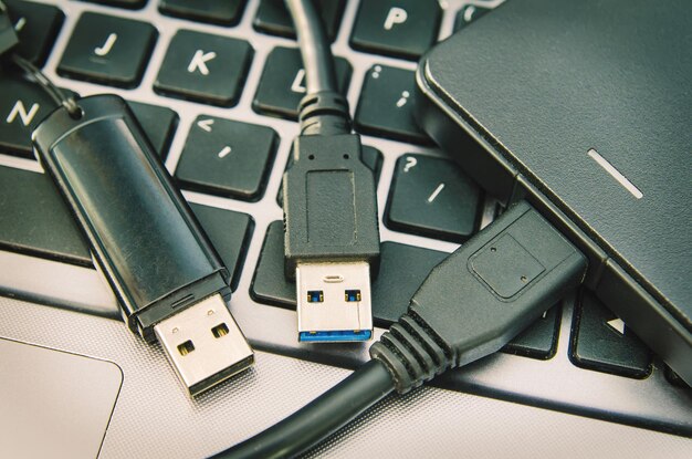 Ordinateur portable et usb