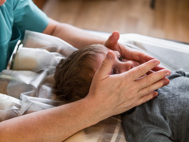 Photo osteopathy treatment for a child