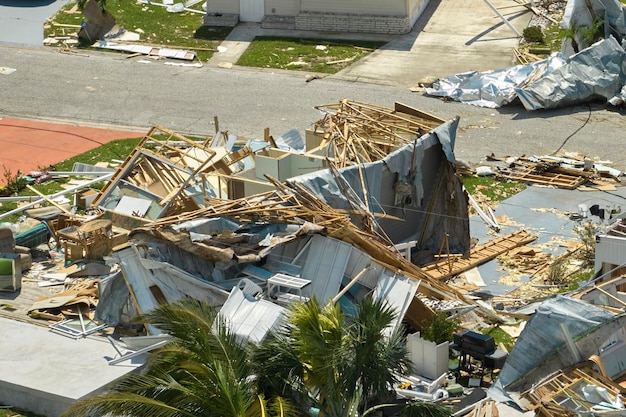 L'ouragan Ian a détruit une maison dans un quartier résidentiel de Floride Catastrophe naturelle et ses conséquences