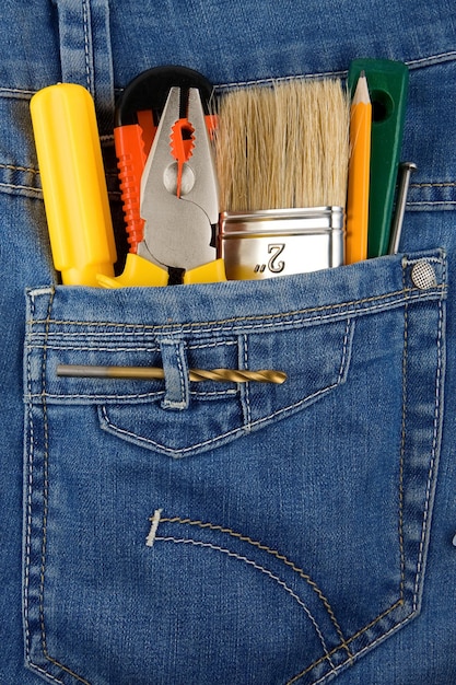 Outils et instruments en jeans