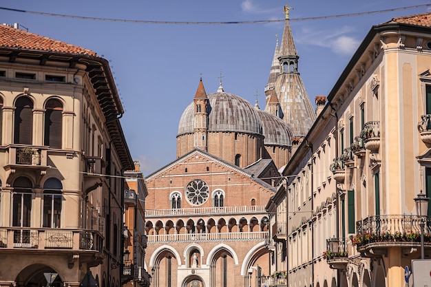 PADOUE, ITALIE 17 JUILLET 2020 : cathédrale Saint-Antoine à Padoue, Italie