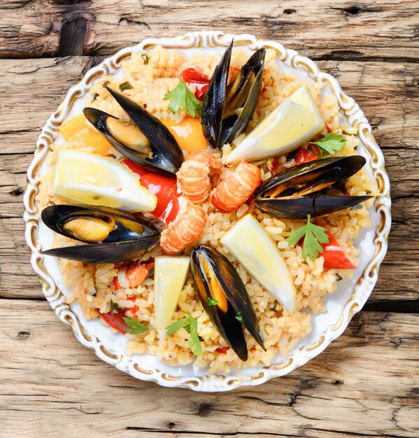 Paella aux fruits de mer