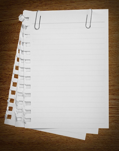 Une page arrachée du cahier