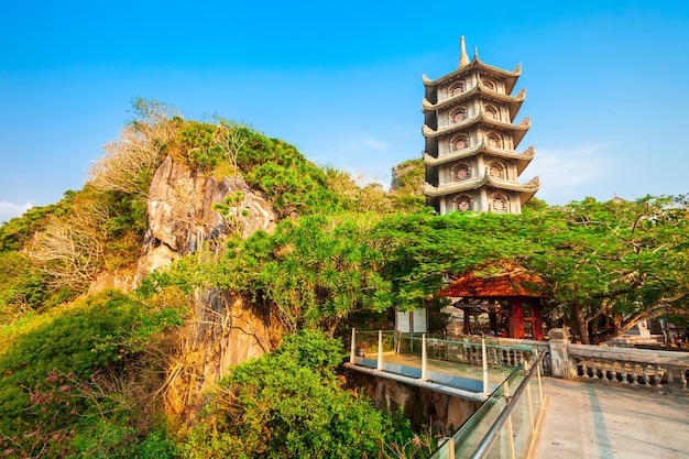 Pagode aux montagnes de marbre Danang