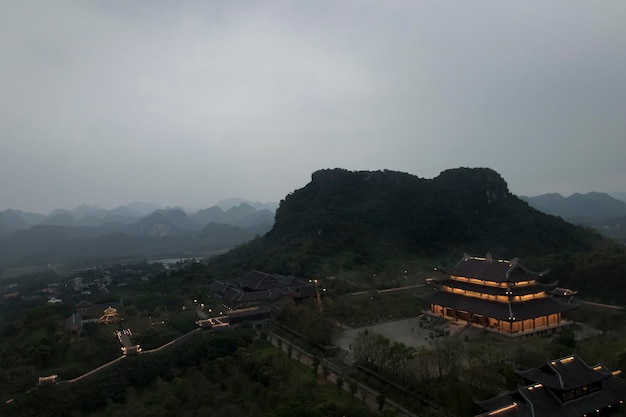 La pagode de Bai Dinh vue depuis les airs