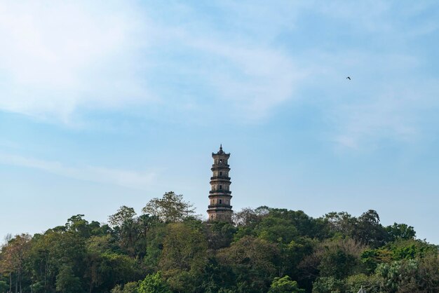 Photo pagode de sizhou le lac ouest de huizhou guangdong chine