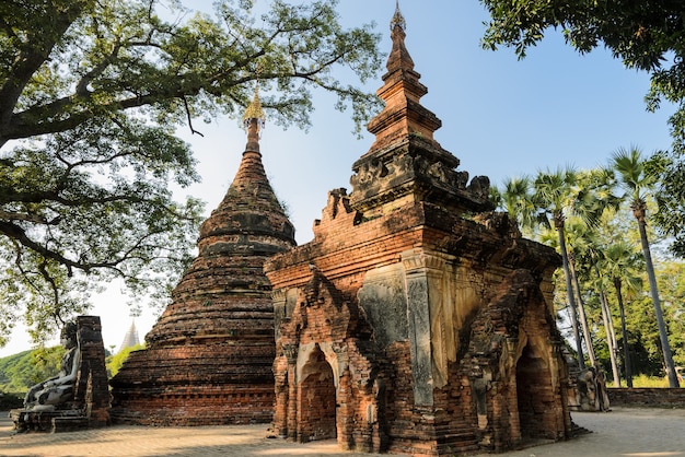 Pagode Yadana Hsimi à Inwa, Myanmar