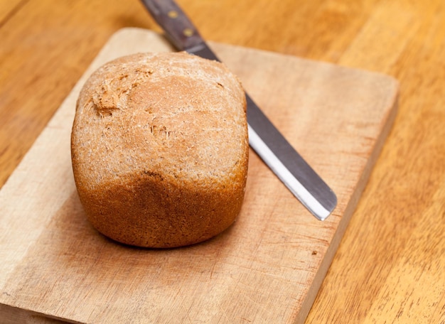 Pain de blé cuit à la machine