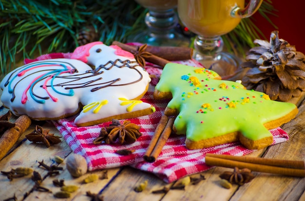 Photo pain d'épice et cacao de fête de noël et de nouvel an