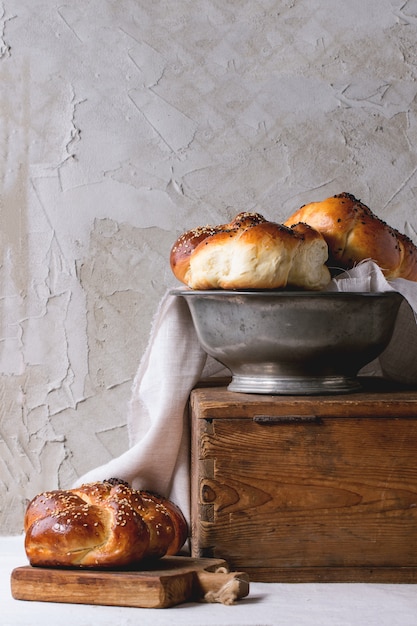 Pain rond à la challah