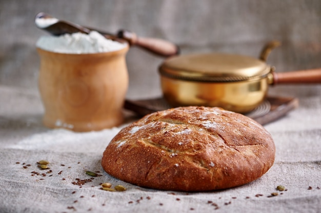 Photo pain sur un textile avec une farine