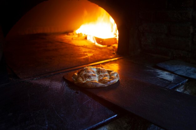 Pains cuits au feu de bois