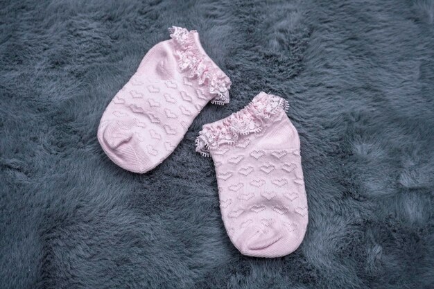 Paire de petites chaussettes bébé