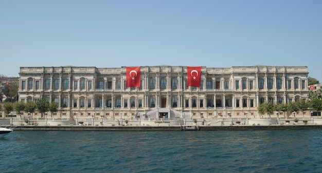 Palais de Ciragan dans la ville d'Istanbul Turkiye