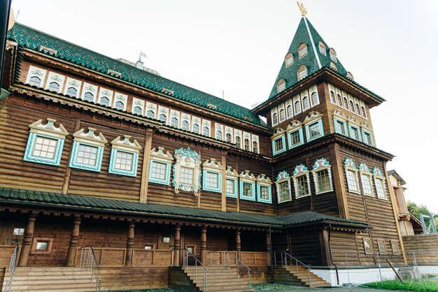 Photo le palais du tsar alexei mikhailovich à kolomenskoye