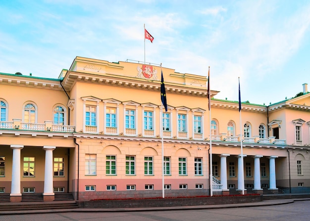 Palais présidentiel dans le vieux centre-ville de Vilnius, en Lituanie