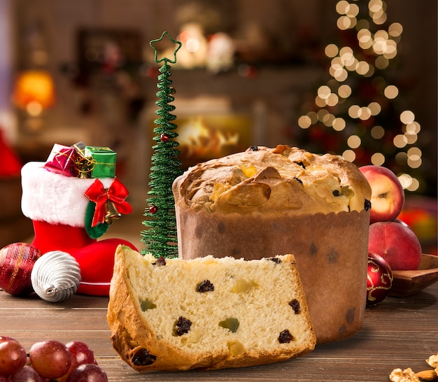 Le panettone est le dessert italien traditionnel de Noël