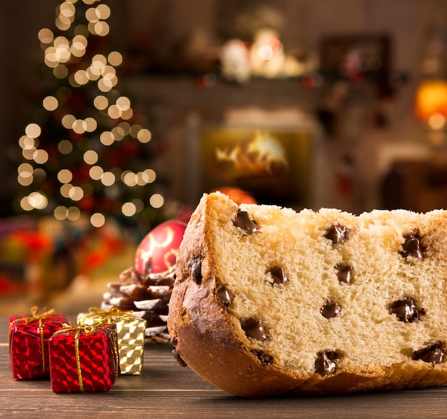 Photo le panettone est le dessert italien traditionnel de noël