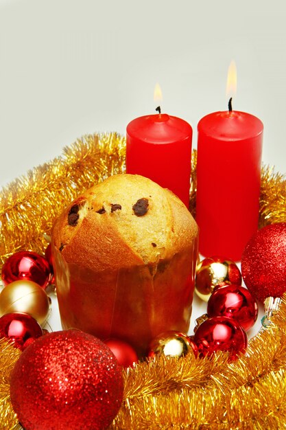 Panettone de Noël avec décoration