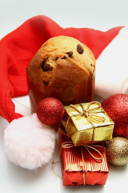 Panettone de Noël avec décoration