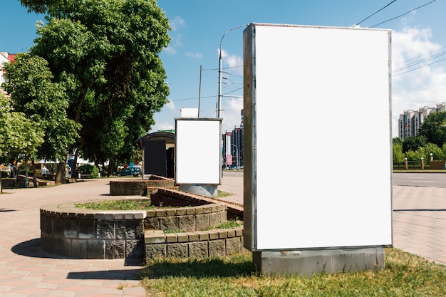 Photo panneau d'affichage, panneau d'affichage, panneau d'affichage en toile, ville