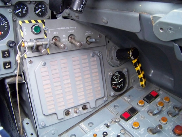 Panneau de commande de l'avion