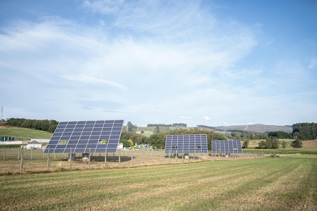 Panneaux solaires énergie renouvelable Environnement